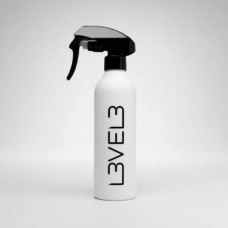 L3VEL3 RUBBERIZED WATER SPRAY BOTTLE