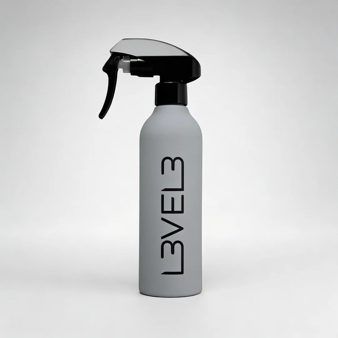 L3VEL3 RUBBERIZED WATER SPRAY BOTTLE